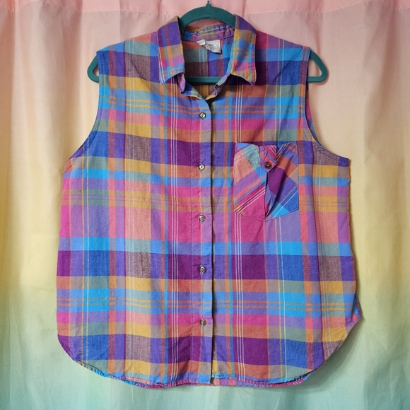 Vintage Bobbie Brooks 80's / 90's Chic Sleeveless Button Up Shirt - Picture 3 of 9